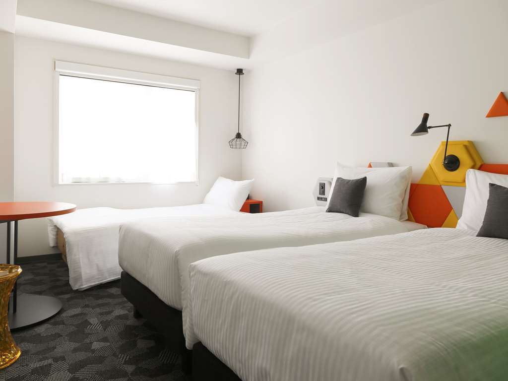 Ibis Styles Gloucester Road Hotel 3*