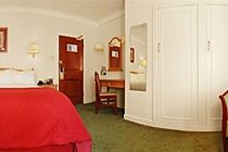 Hotel Selsdon Park Hotel And Golf Club
