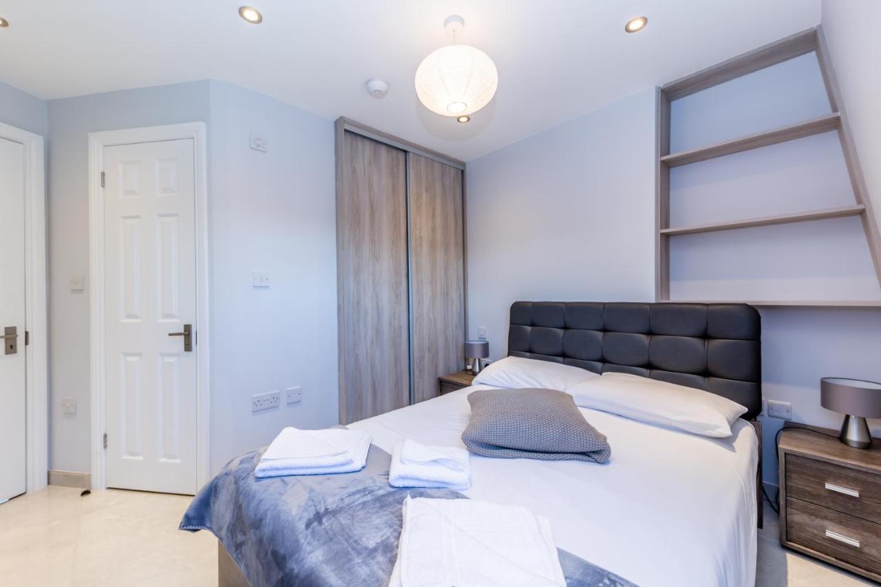 Chic Near Regents Park Free Wifi Apartment *