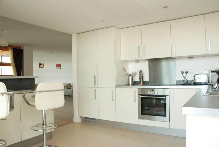 Apartment Falcon Wharf *