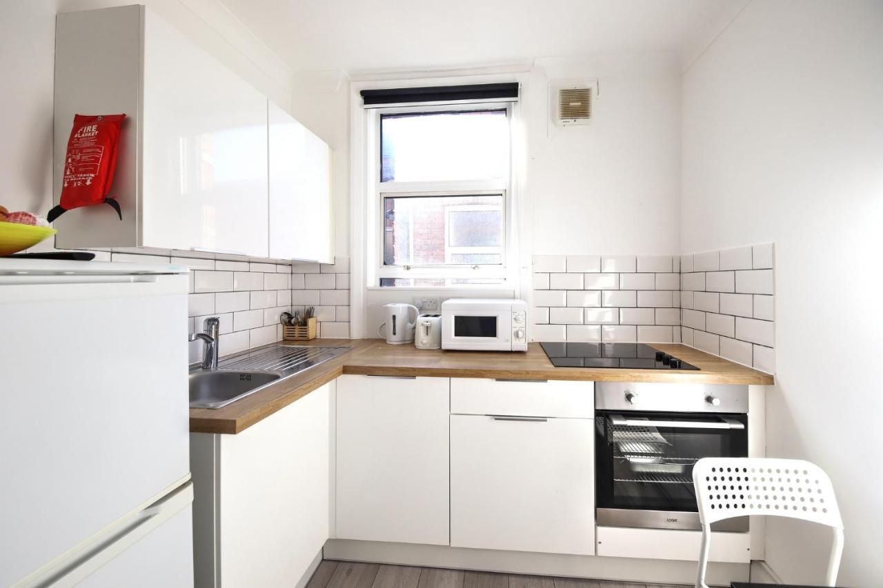 Melrose Apartment