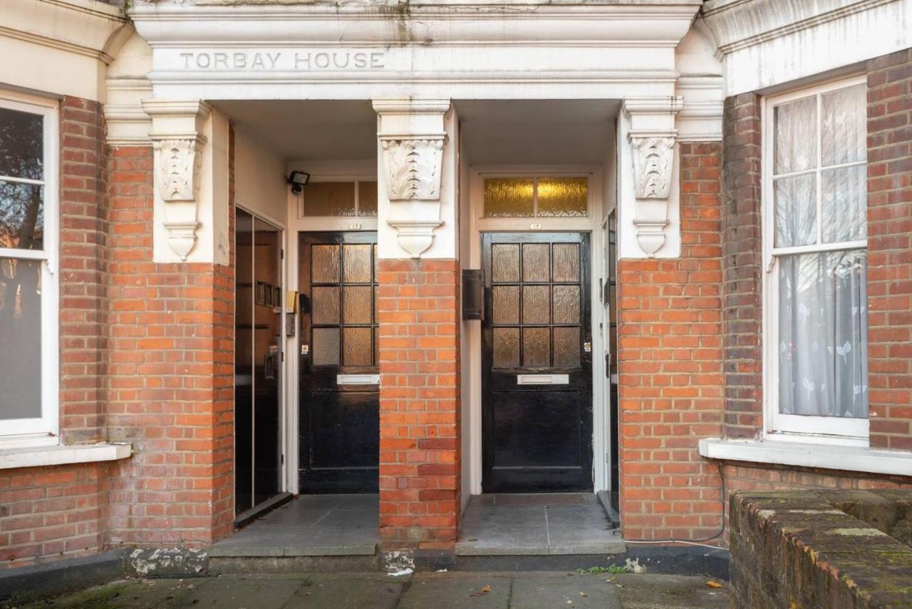 Apartment Guestready - Lovely Studio 2mins To The Tube *