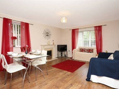 Quiet Riverside Apartment