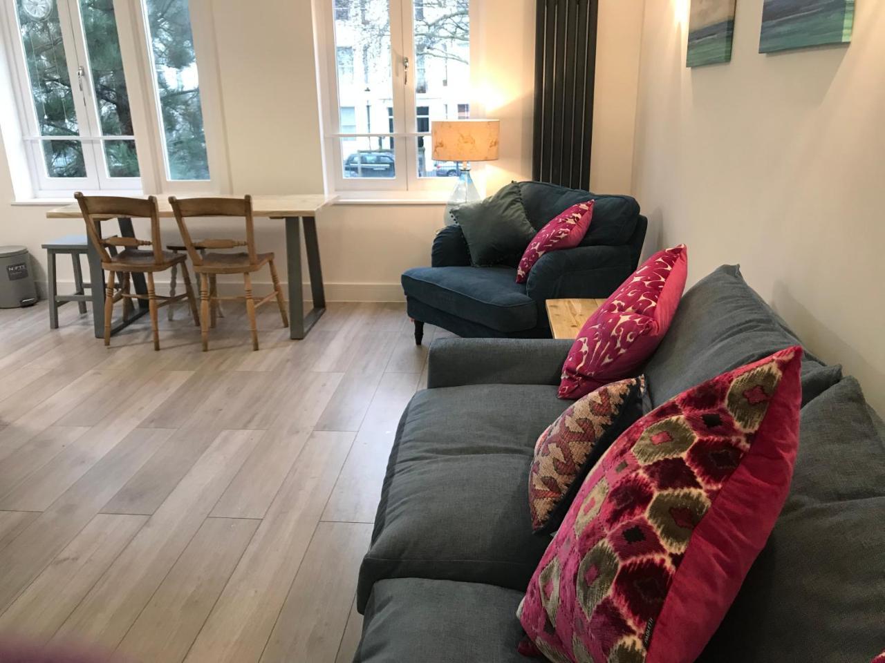 Apartment Powis Square *