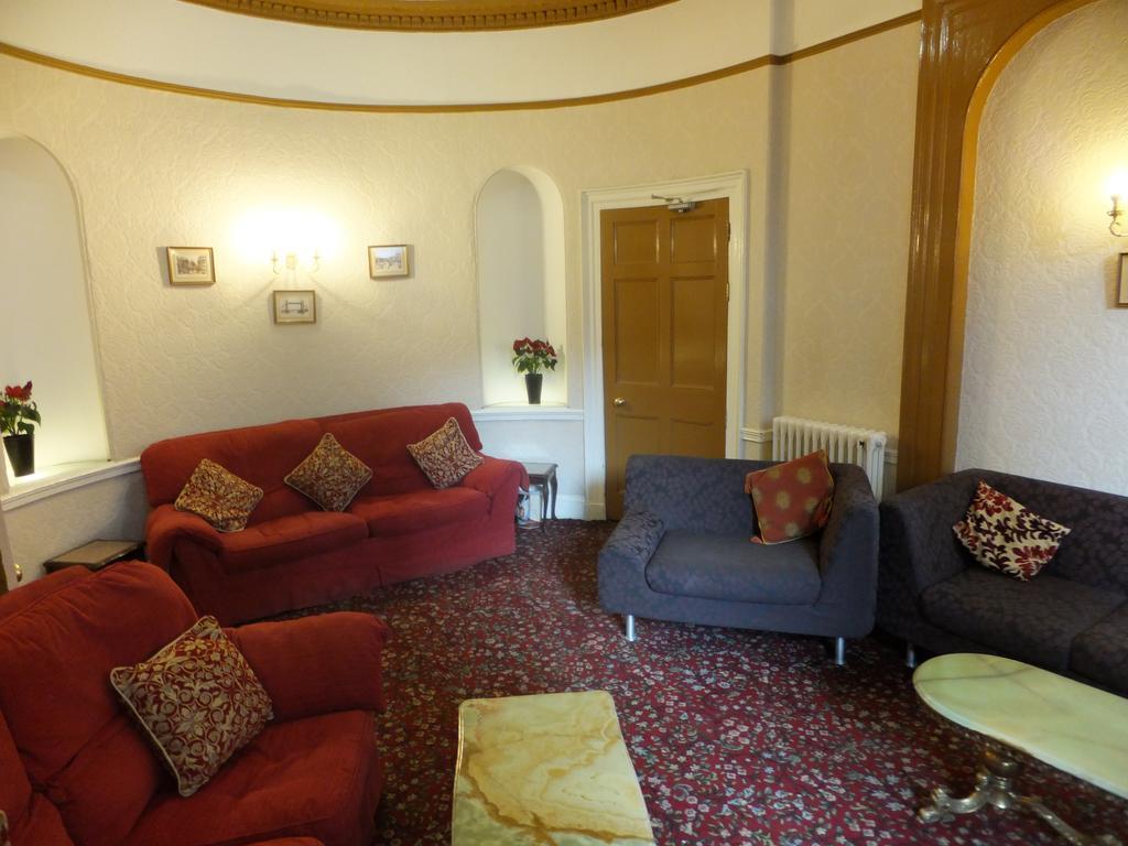 Hotel Ruskin 2*
