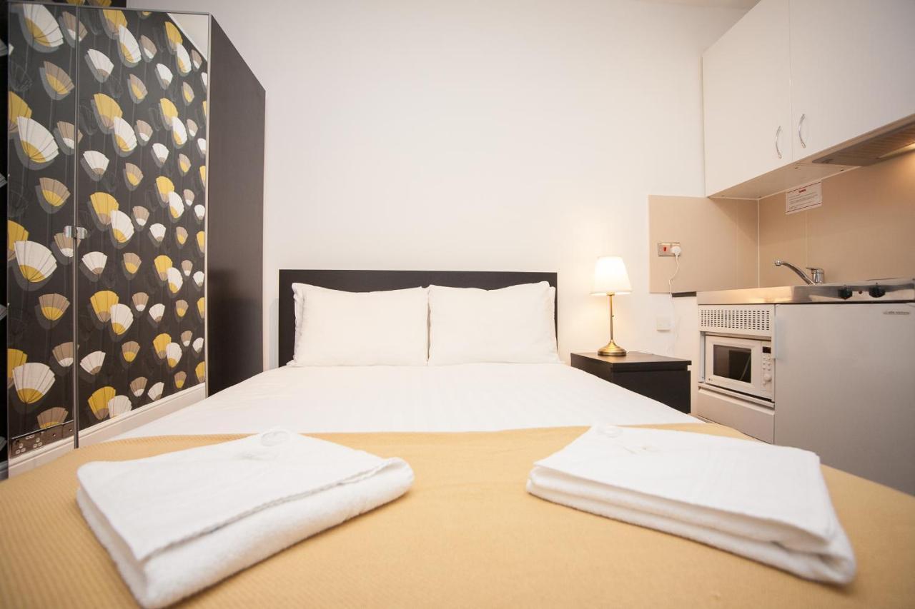Hyde Park Talbot Square Apartment