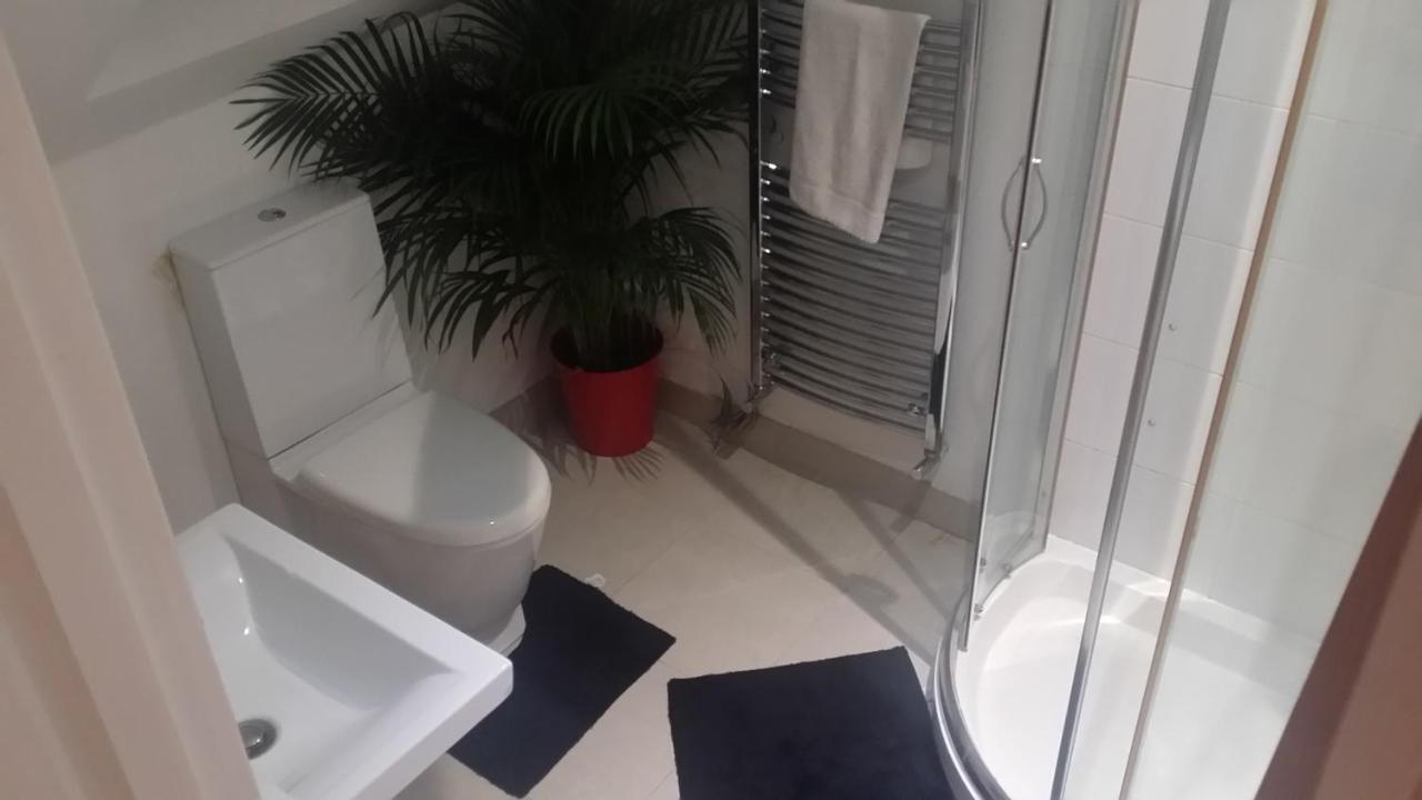 Homestay Streatham Hill *