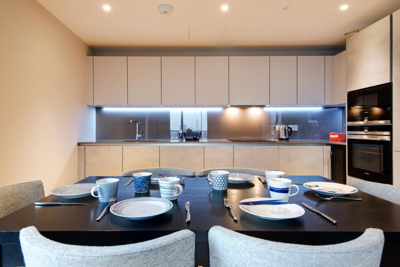 Deluxe Victoria Close To Buckingham Palace By Underthedoormat Apartment London
