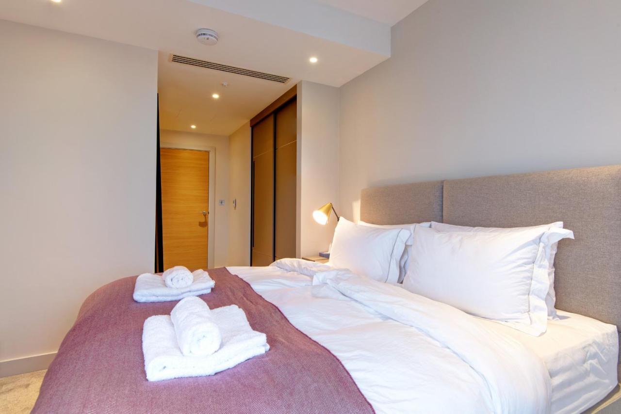 Apartment Deluxe Victoria Close To Buckingham Palace By Underthedoormat London