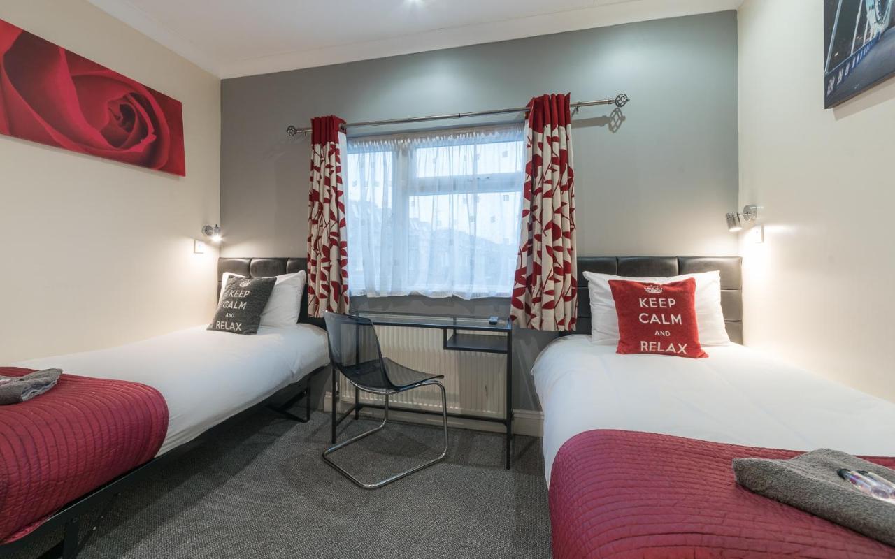 Royal 2 Hammersmith Guest house