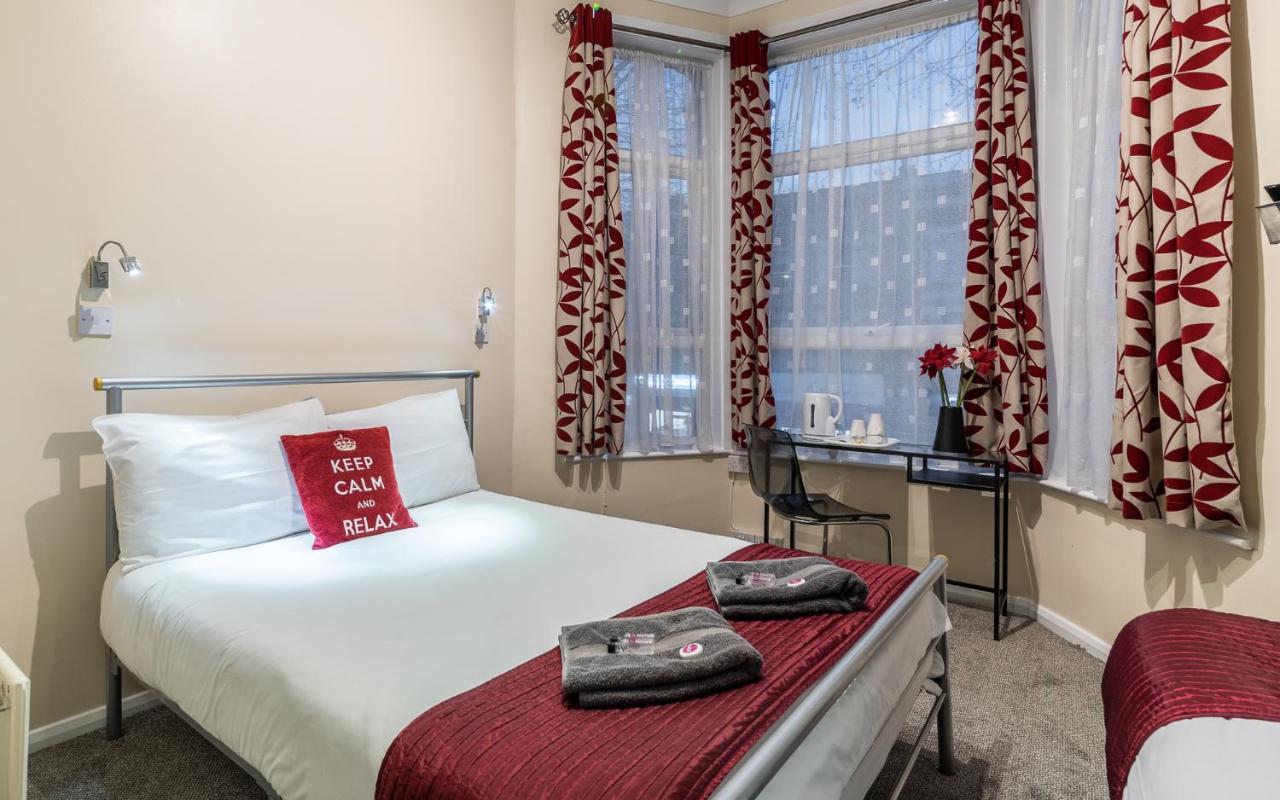 Hellenic By Saba Hotel 3*