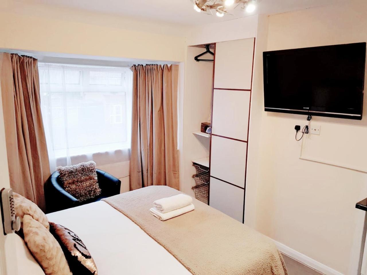 The 22 Bed & Breakfast London