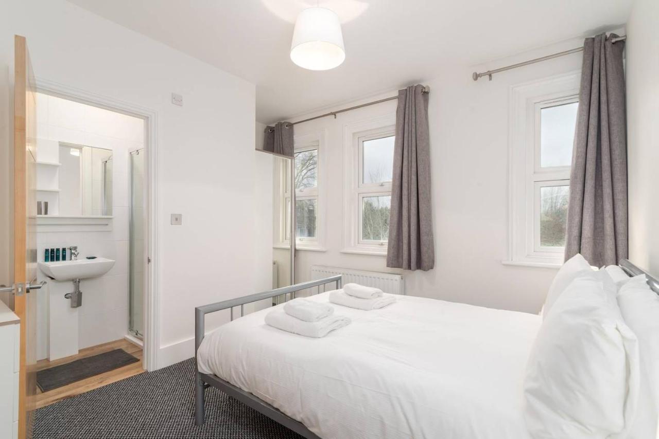 Apartment Guestready - Modern 2-bed For 4 In Golders Green! London