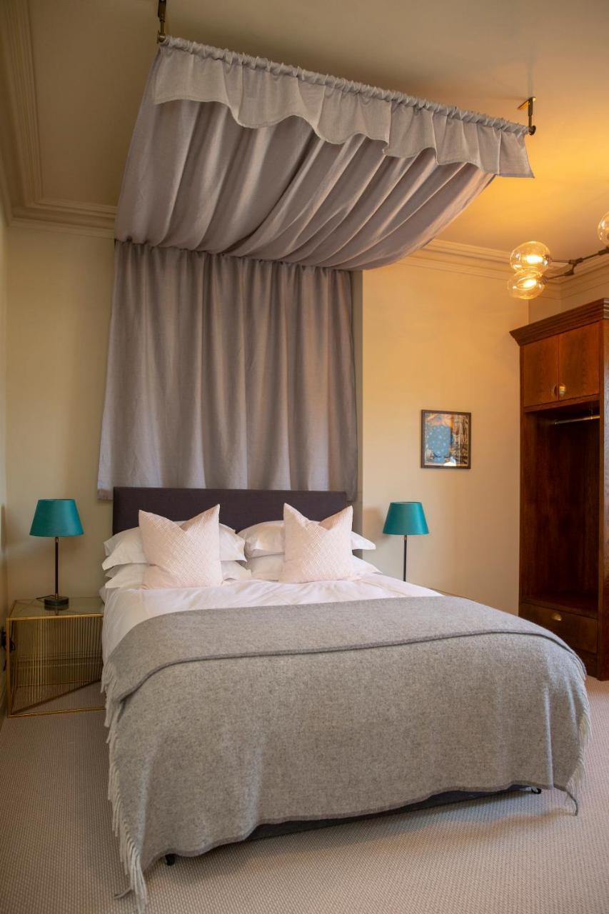 The Princess Victoria Hotel London