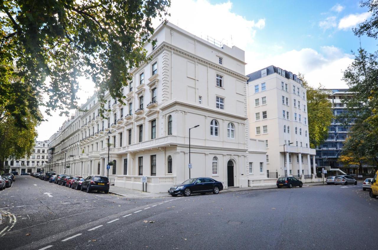 Cleveland Gardens Apartment *
