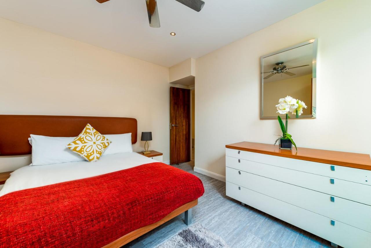 Roland House Aparthotel