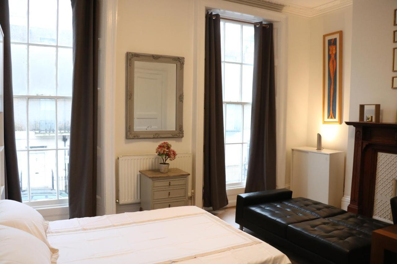 Hospedagem domiciliar Victoria Style Flat Near Victoria Station Londres