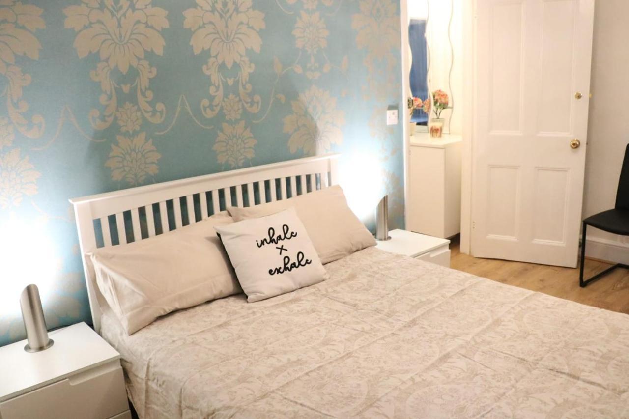 Victoria Style Flat Near Victoria Station Hospedagem domiciliar *