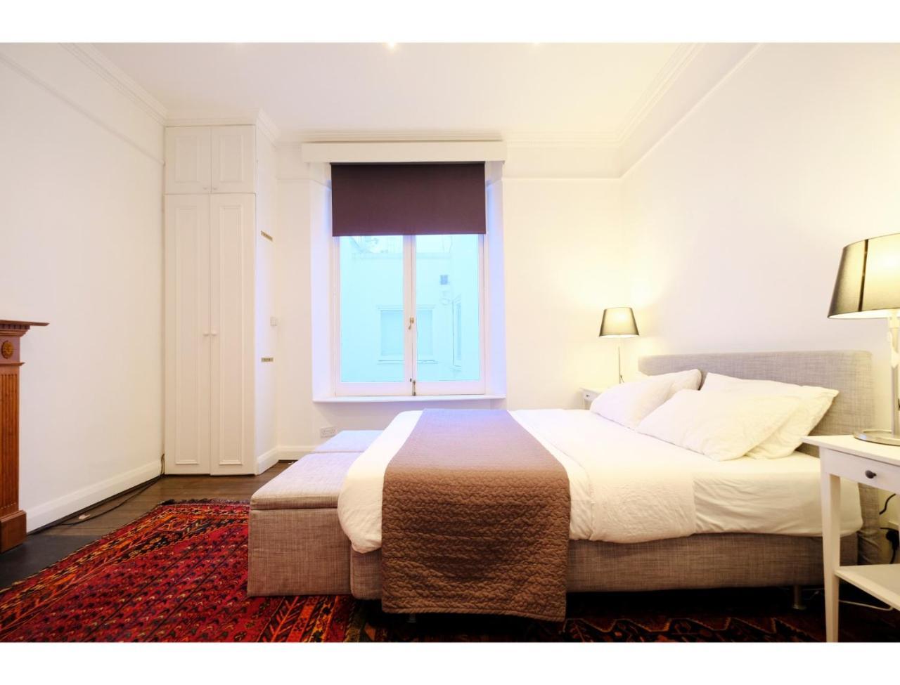 Apartment Edgware Rd, Paddington Spacious Sleeps 4 *