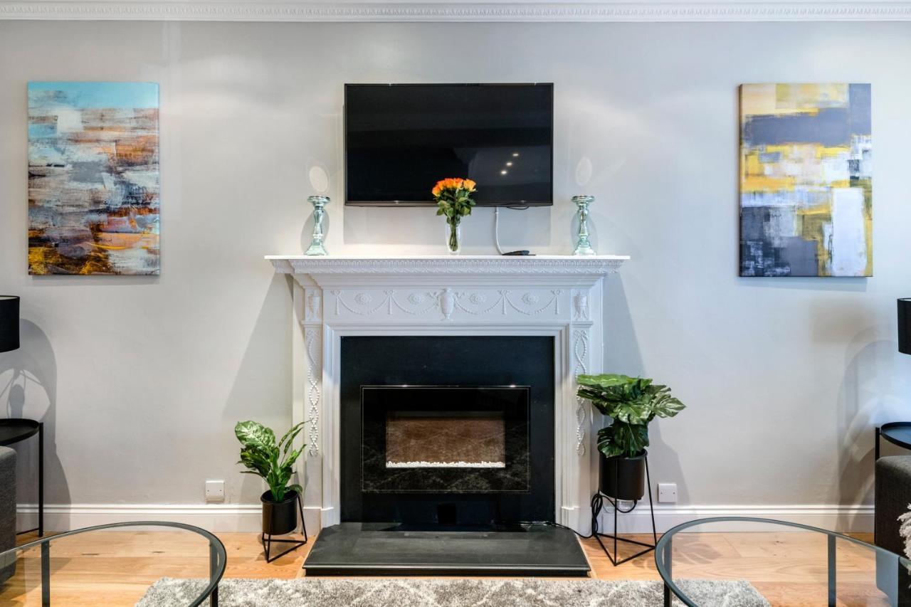 Apartment Victoria Mews House - By Sojourn London