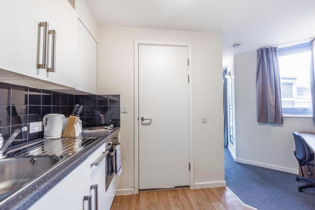 Ensuite Rooms, Southwark - Sk *