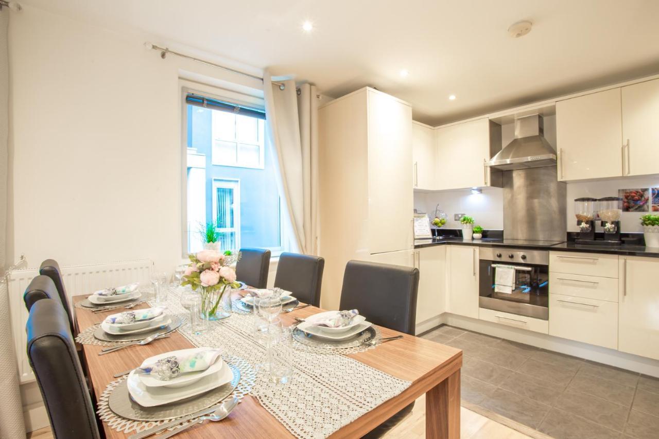 Apartment River Walk - Canary Wharf London