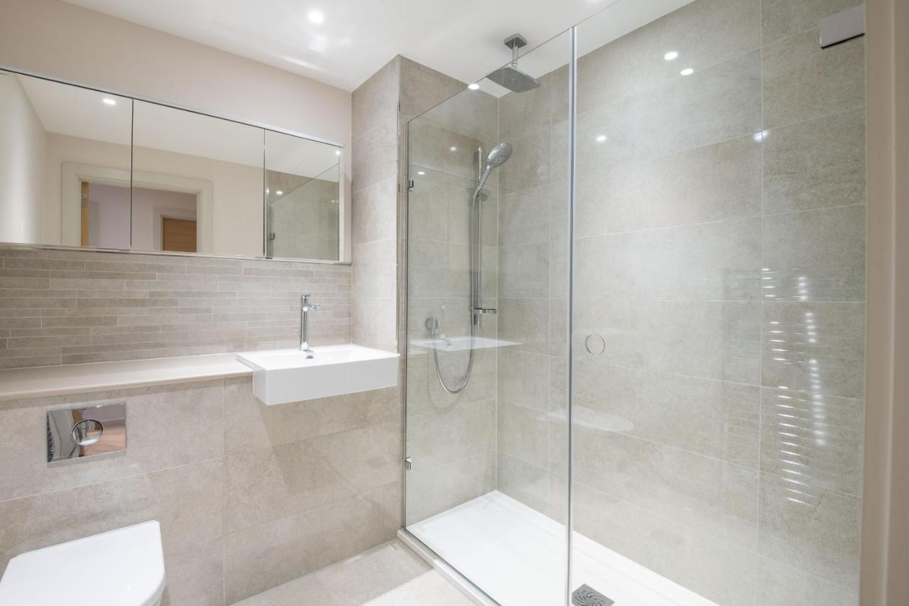 Apartamento Modern Family Close To Victoria Station By Underthedoormat Londres