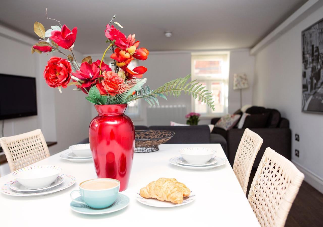 3, Trafalgar Sq Duplex, 3rd & 4th Floor By Indigo Flats Apartment