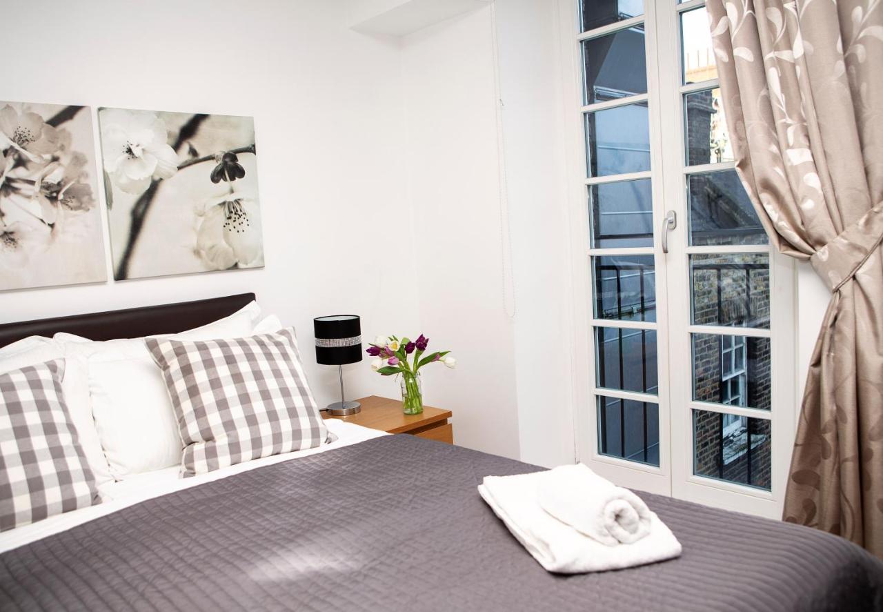 3, Trafalgar Sq Duplex, 3rd & 4th Floor By Indigo Flats
