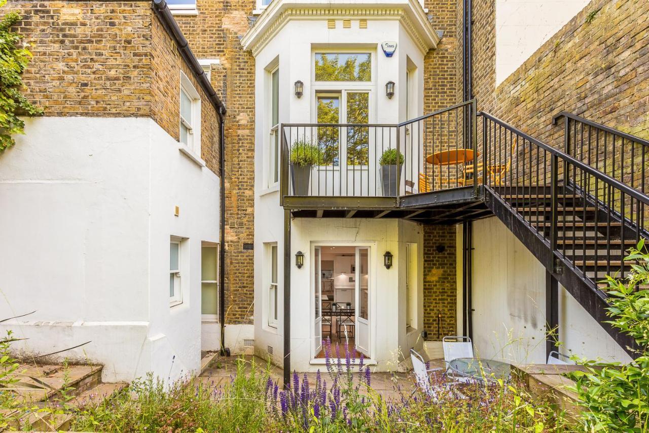 Apartment 288 Earls Court Road *