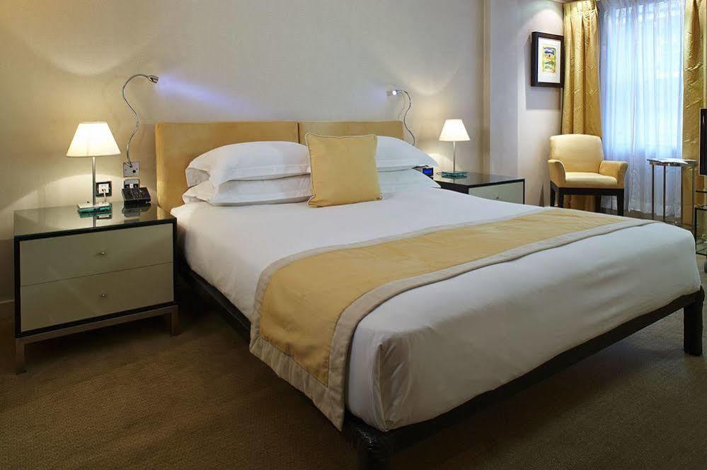 Cheval Phoenix House At Sloane Square 5* London