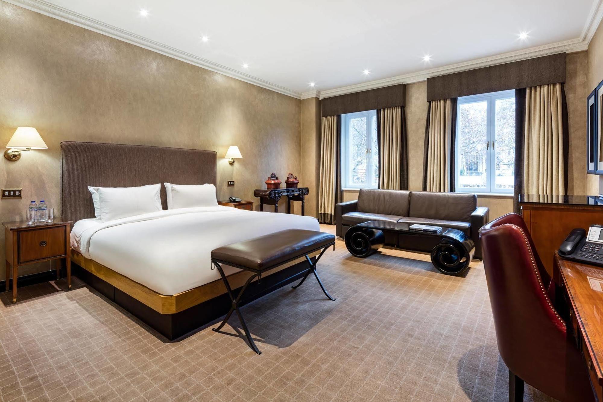 Radisson Blu Hotel, Leicester Square - Formerly Hampshire 5* London