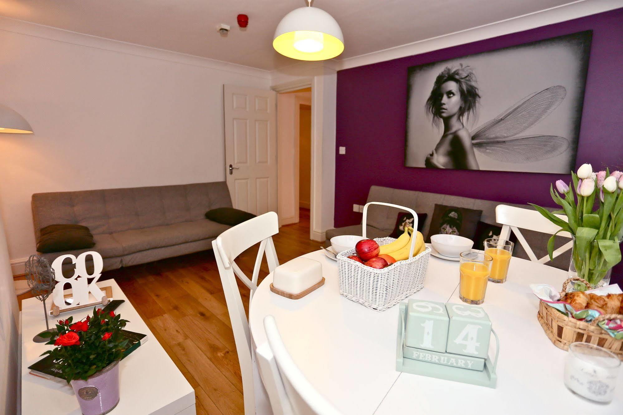 Short Lets In - Angel Apartment *