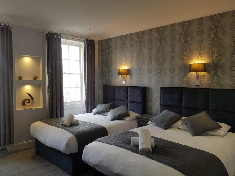 Mentone - Hotel 3*