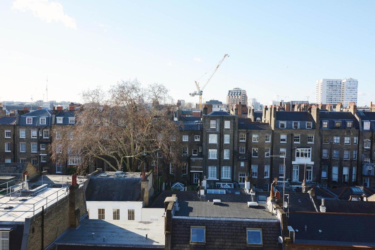 Harley Street - * London