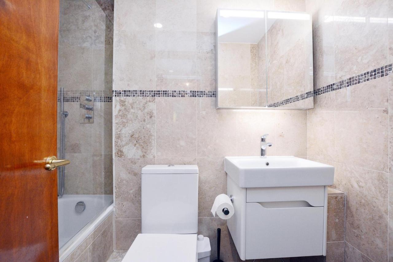 Apartment Harley Street - *