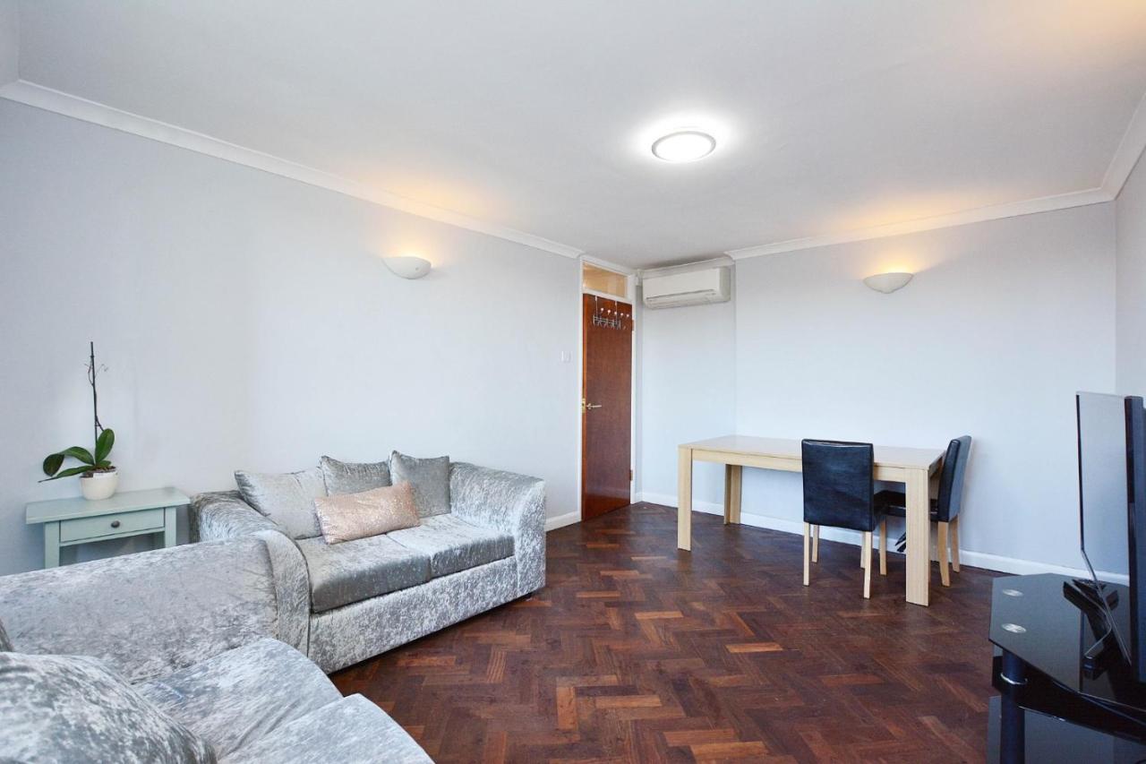 Apartment Harley Street - London