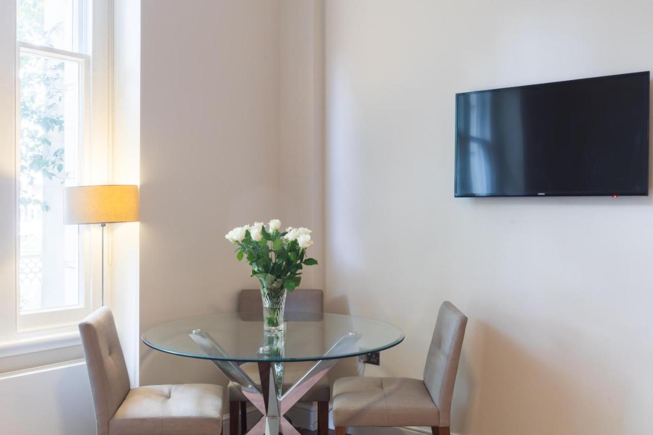 Gloucester Gardens Apartment London