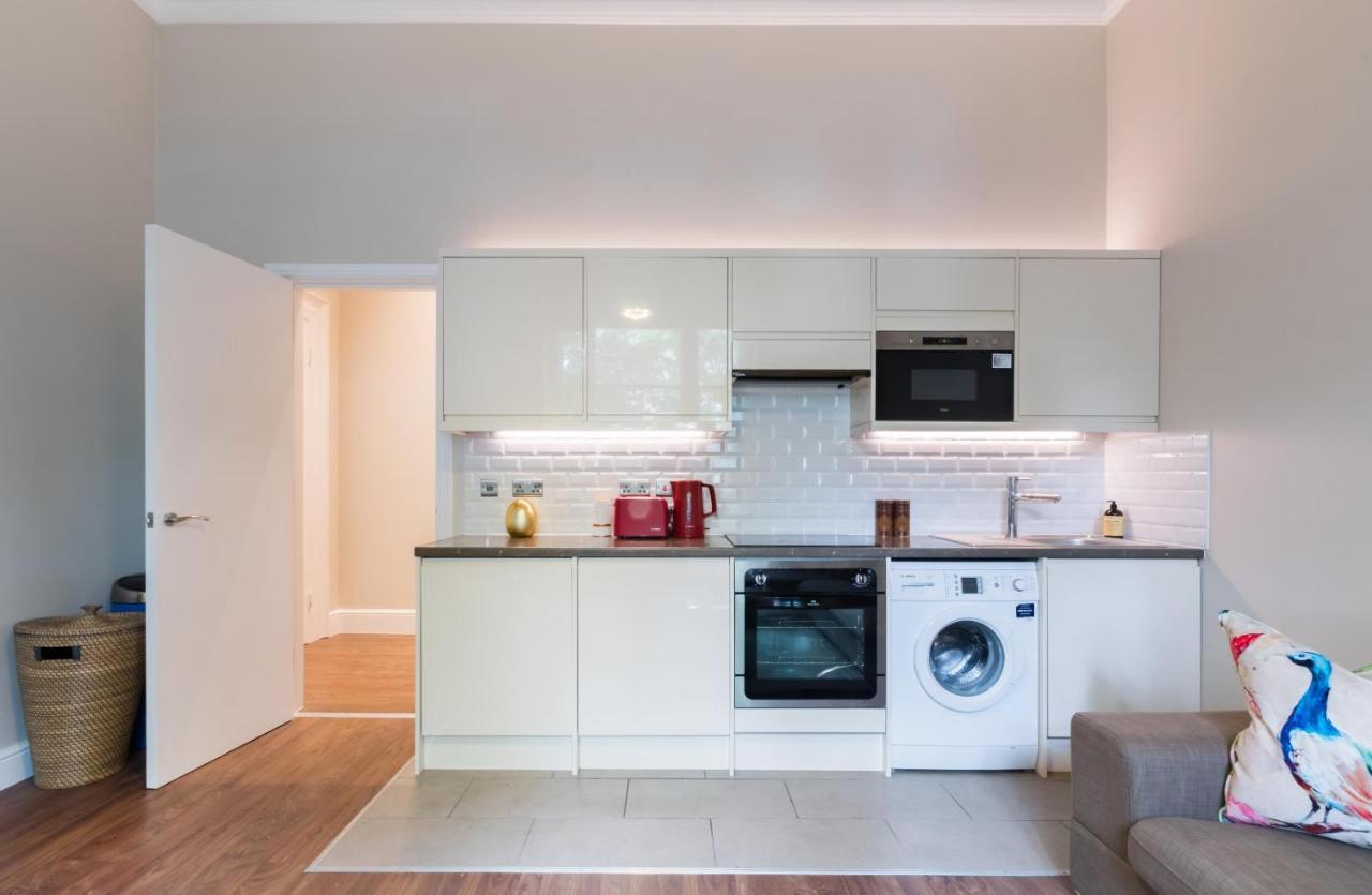 Apartment Gloucester Gardens