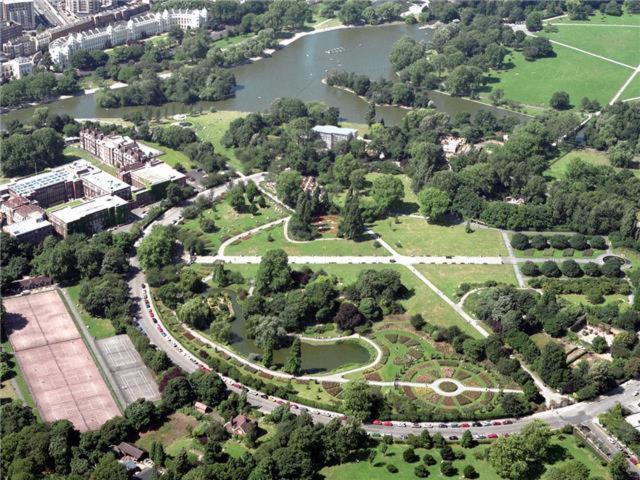Regents Park Central * London