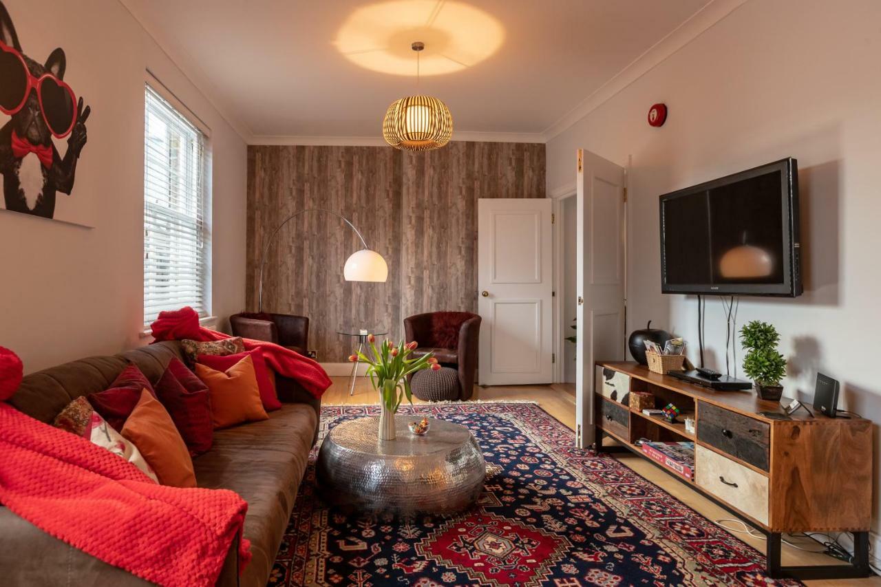 Tutti Frutti & Funky - Covent Garden Apartment *