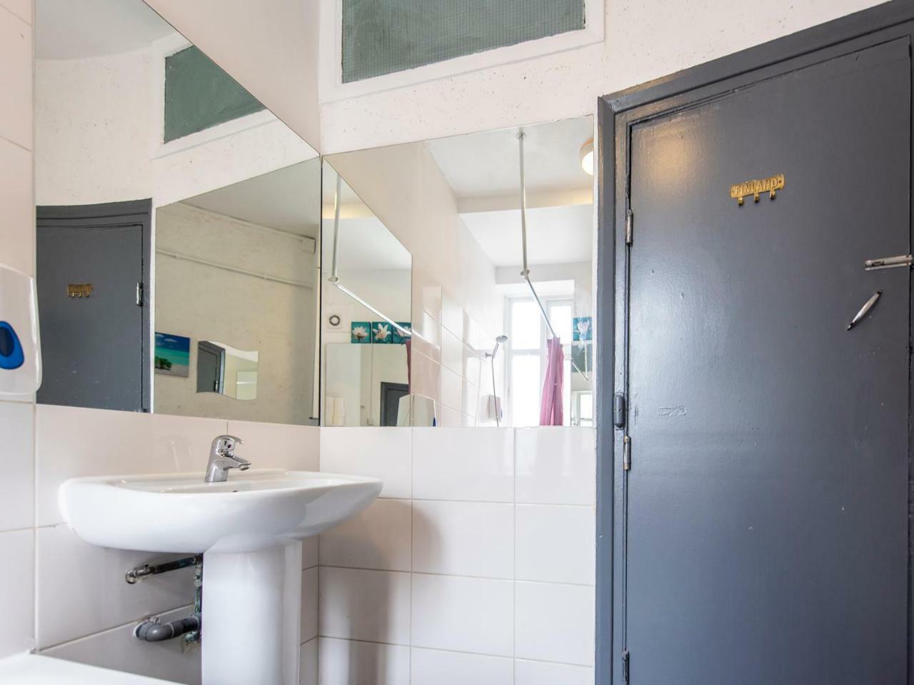 Camden Bnb Hotel Bed & Breakfast