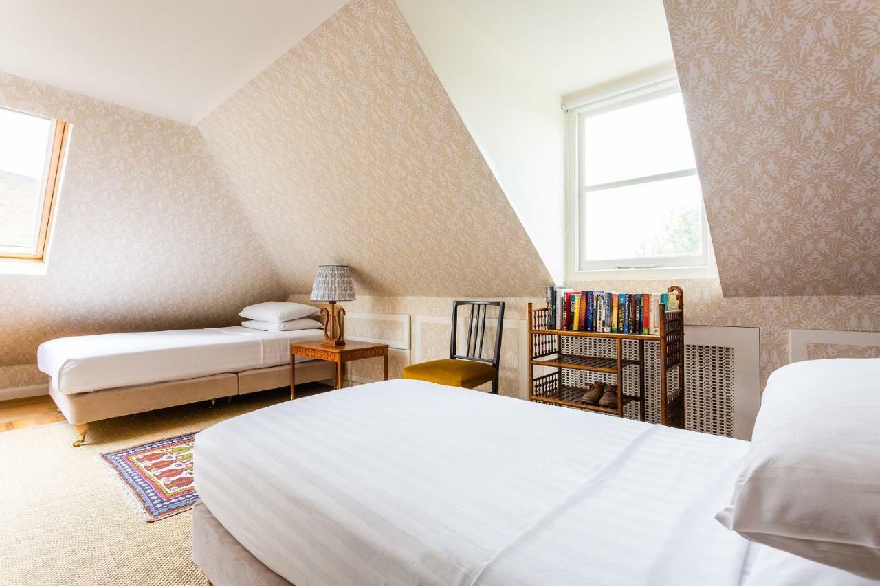 Aldridge Road Ii By Onefinestay