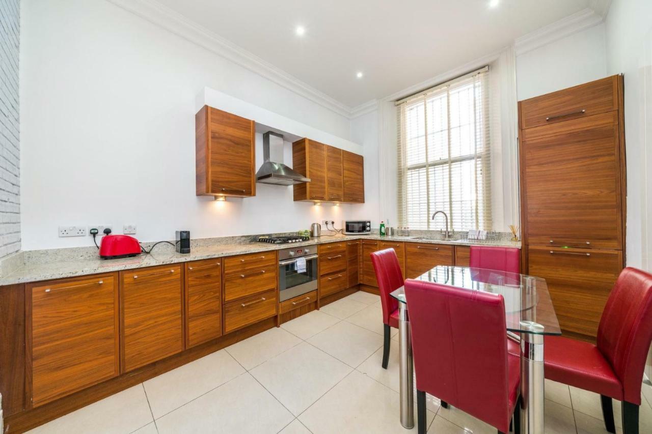 New 1 Bedroom Earls Court Flat Centre Of London