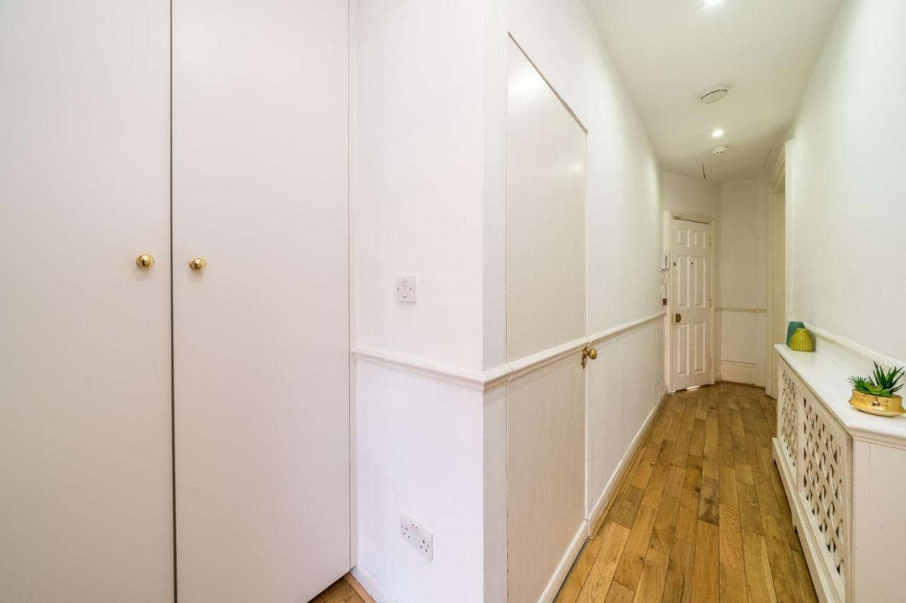 New 1 Bedroom Earls Court Flat Centre Of Apartment *