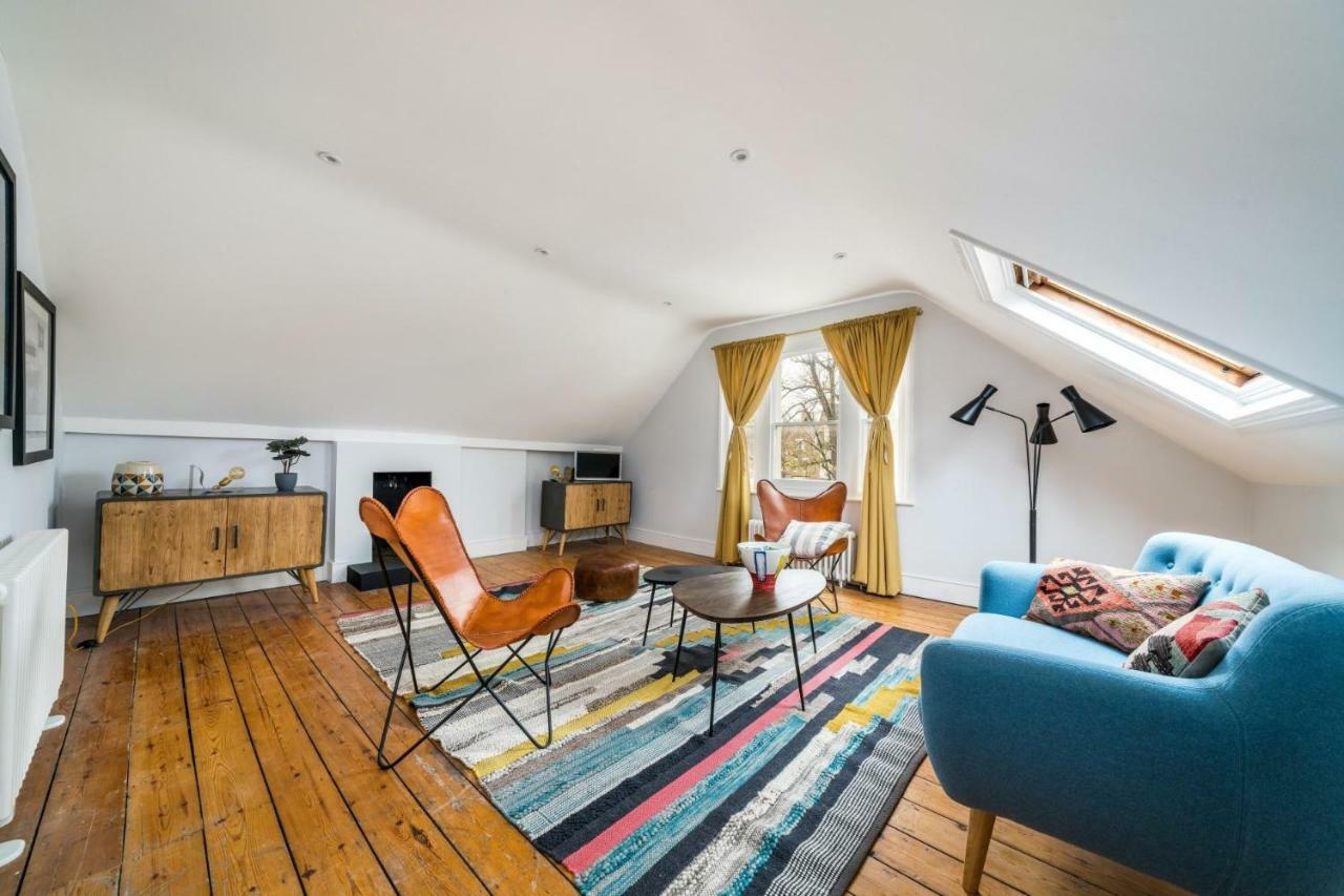 New Bohemian 2 Bedroom Victorian Flat In Dalston