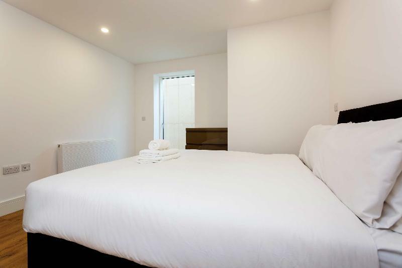 Hotel Oyo 136 Kings Ave New Builds