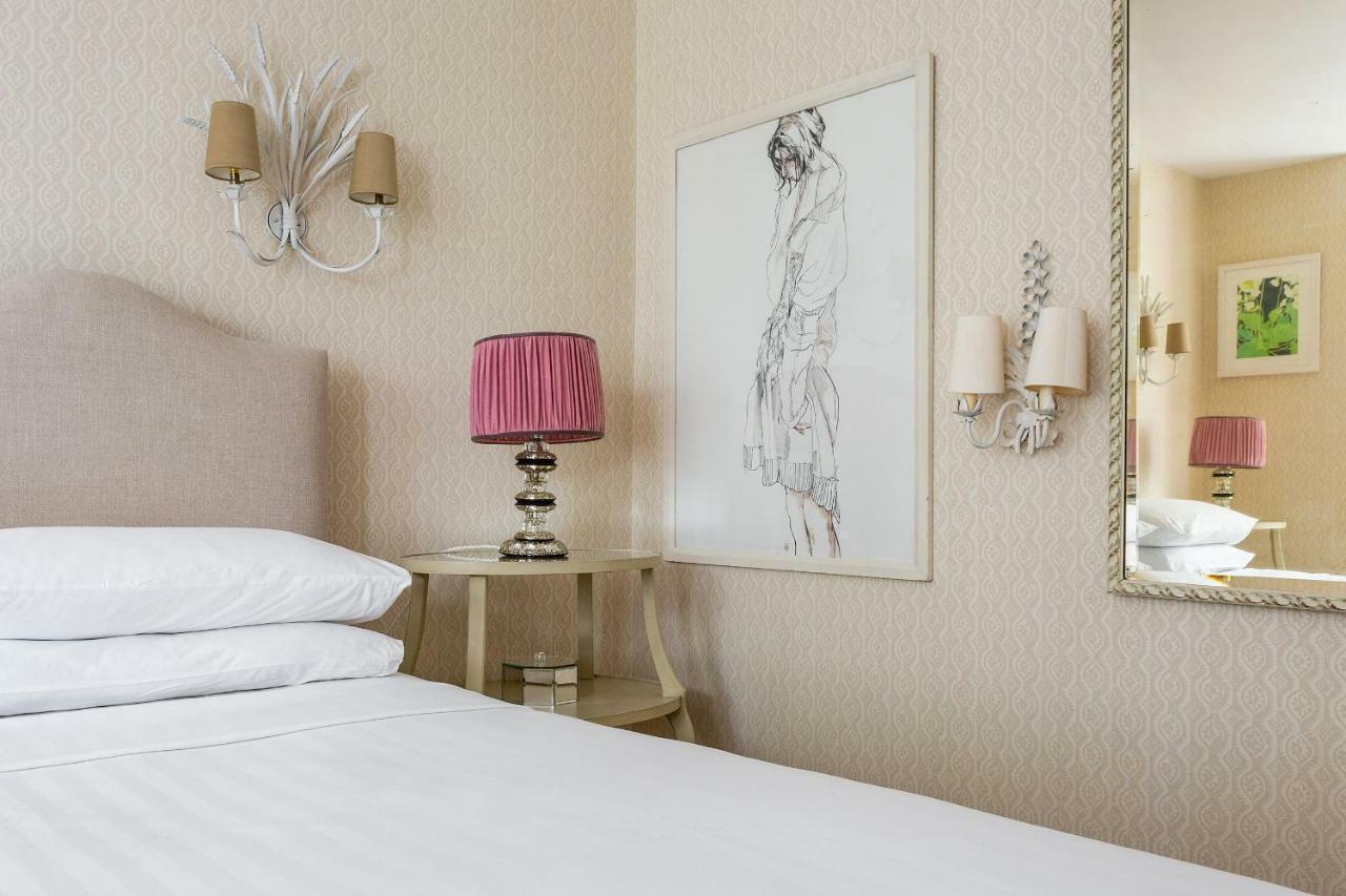 Aldridge Road Ii By Onefinestay London