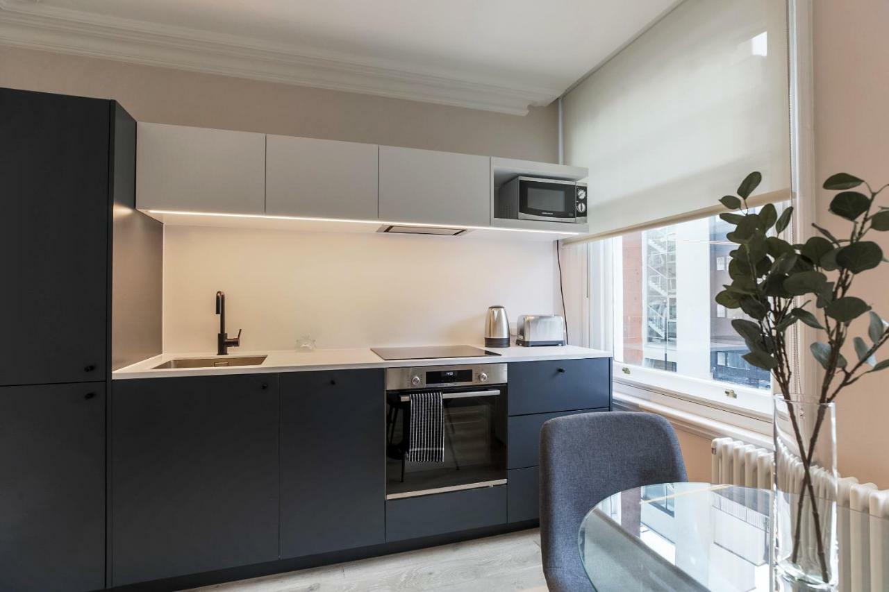 Farringdon 4*
