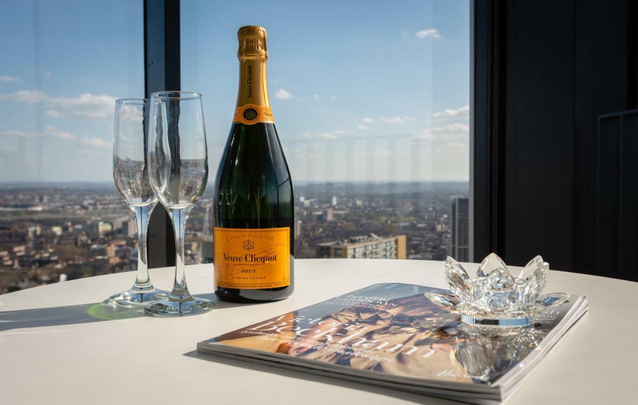 36th Floor Semi Penthouse London
